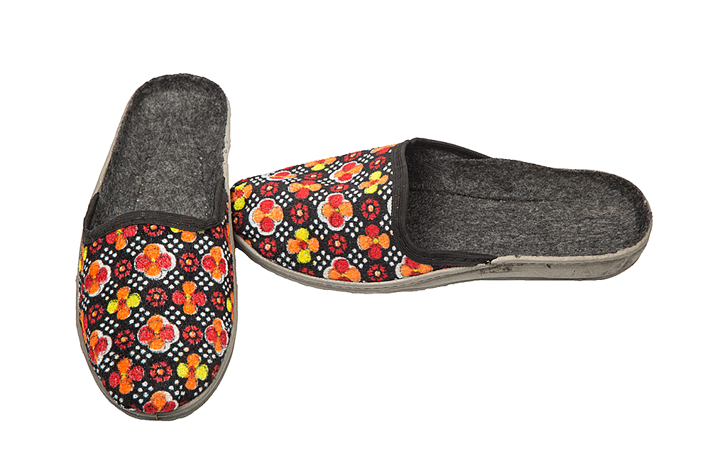 Женские тапочки без задника